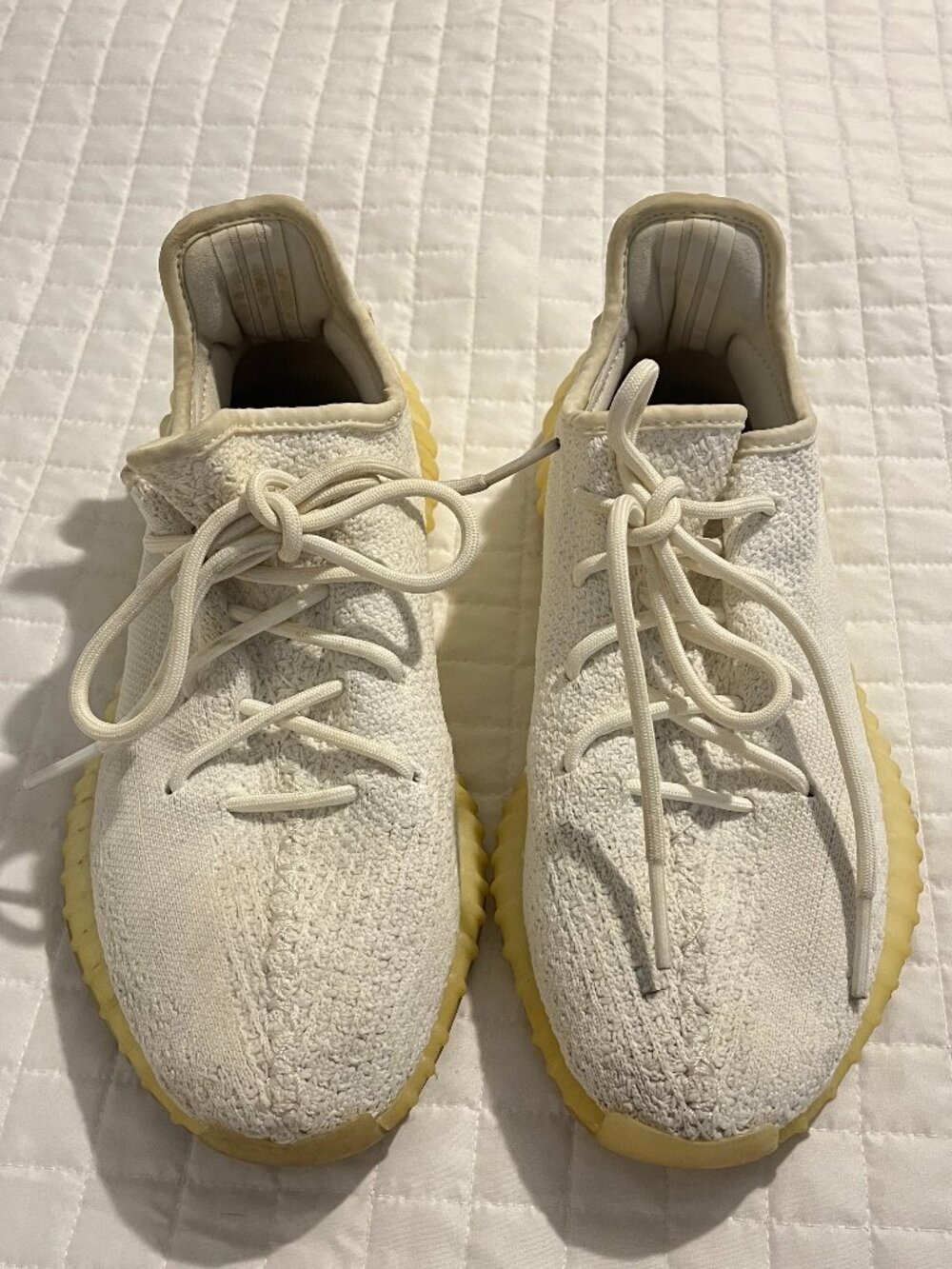 Authentic Yeezy Boost 350 V2 Cream White / Triple White (Men’s 7.5 / Women’s 9)
